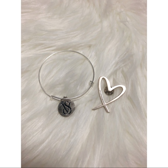 Victoria's Secret Jewelry - ✨RARE VICTORIAS SECRET HEART PIN & LOGO BRACELET✨